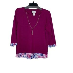 ALFRED DUNNER burgundy blouse with attached silver necklace. Size PS